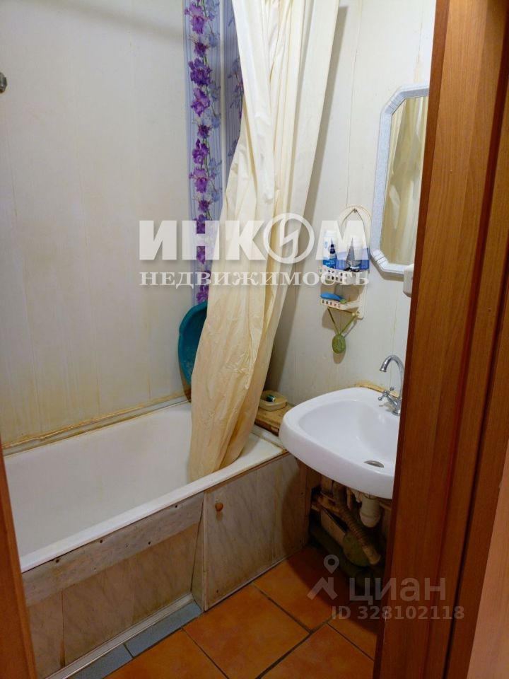 Продажа комнаты пос. Дома отдыха Огарево,  д. 4