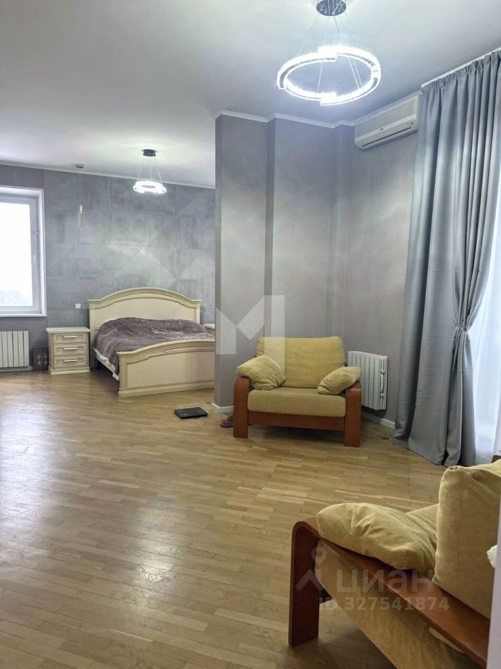 Продажа 5-комн квартиры на вторичном рынке улица Бажова, 24к2
