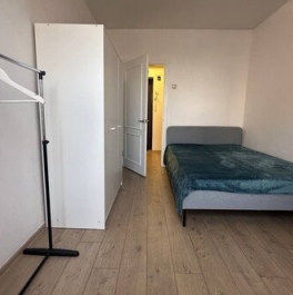 Аренда 2-комн квартиры на вторичном рынке Университетский пр-кт,  д. 23,  к. 1