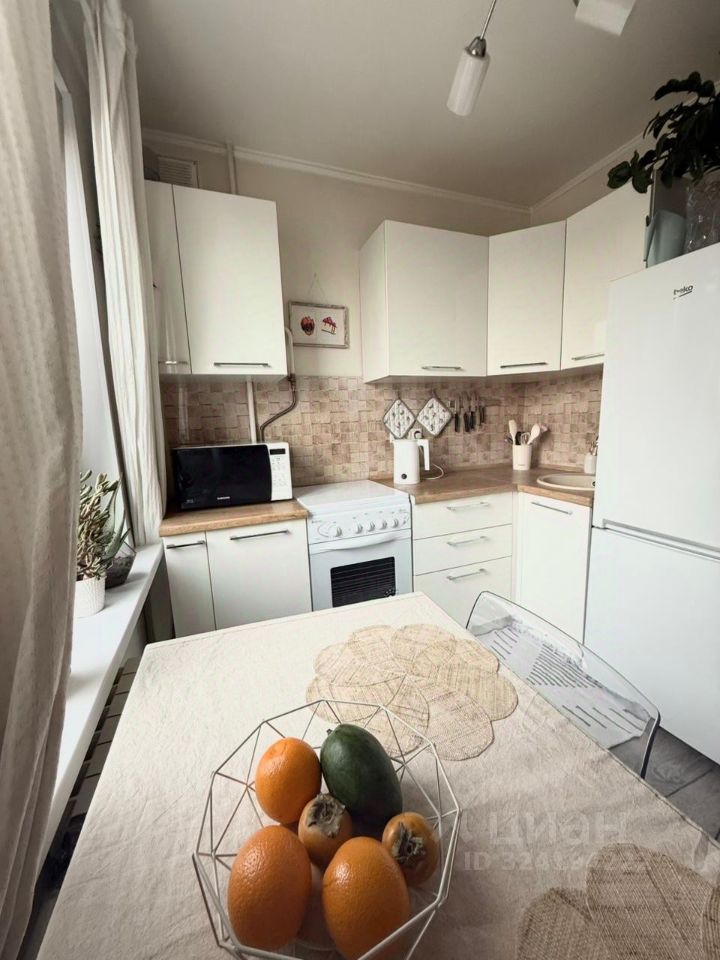 Продажа 1-комн квартиры на вторичном рынке улица Нижняя Масловка, 14