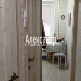 Продажа 2-комн квартиры на вторичном рынке Кузнечное, Приозерское шоссе,  д. 7