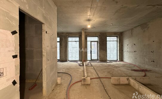 Продажа 1-комн квартиры на вторичном рынке Светланова ул,  д. 11 к1