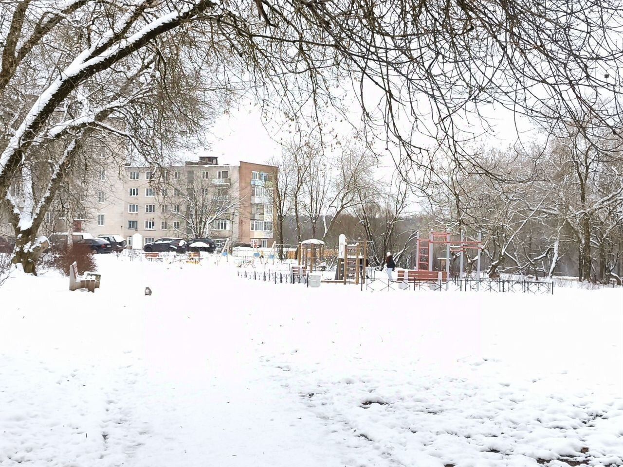 Продажа 1-комн квартиры на вторичном рынке 6-й мкр, Пикалево г., 19