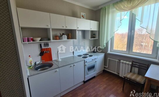 Продажа 2-комн квартиры на вторичном рынке Псковская улица,  д. 12 к2