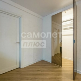 Продажа 2-комн квартиры на вторичном рынке улица Бабушкина,  д. 7