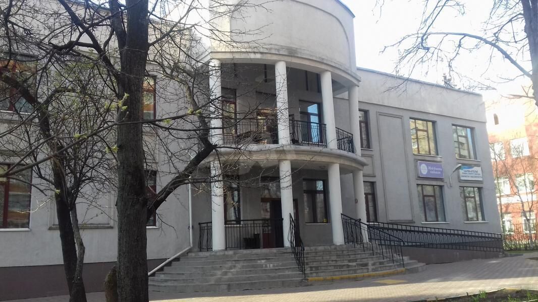 Продажа отдельного здания Высокая ул,  д. 8