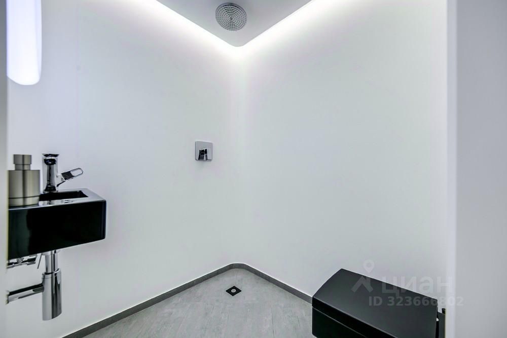 Аренда 3-комн квартиры на вторичном рынке улица Восстания, 40