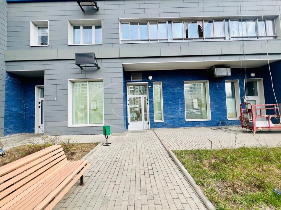 Продажа торгового помещения Варшавское ш,  д. 100 к1