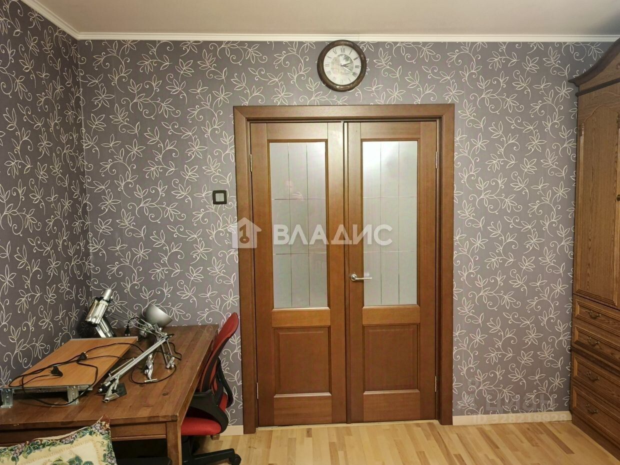 Продажа 4-комн квартиры на вторичном рынке Пушкино, Лесная улица, 3