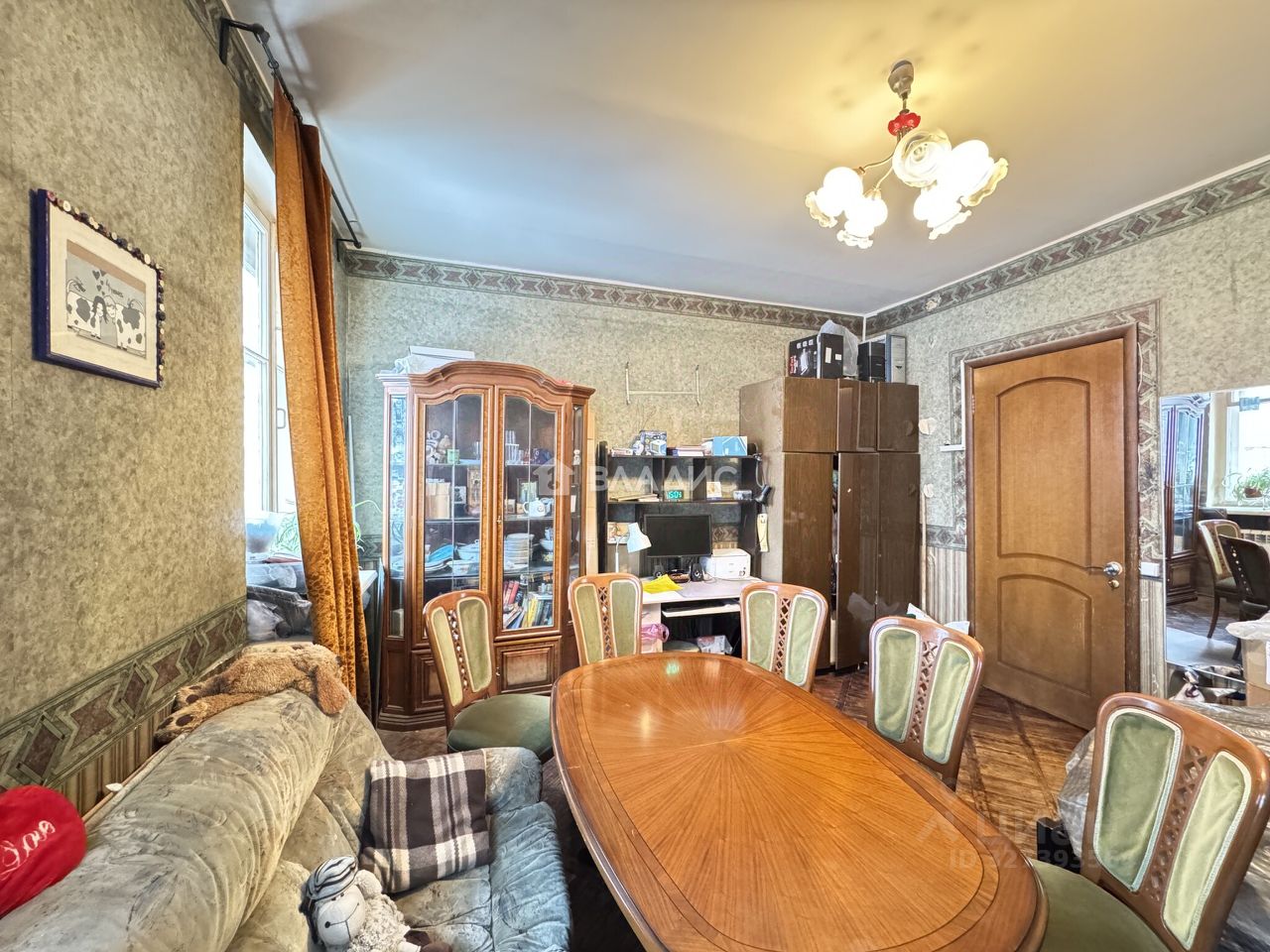 Продажа 3-комн квартиры на вторичном рынке Люблинская улица, 23