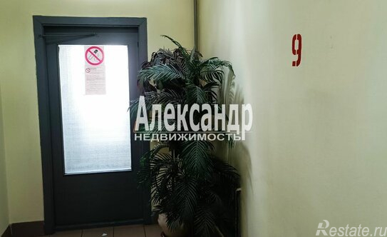 Продажа 3-комн квартиры на вторичном рынке улица Савушкина,  д. 115 к4