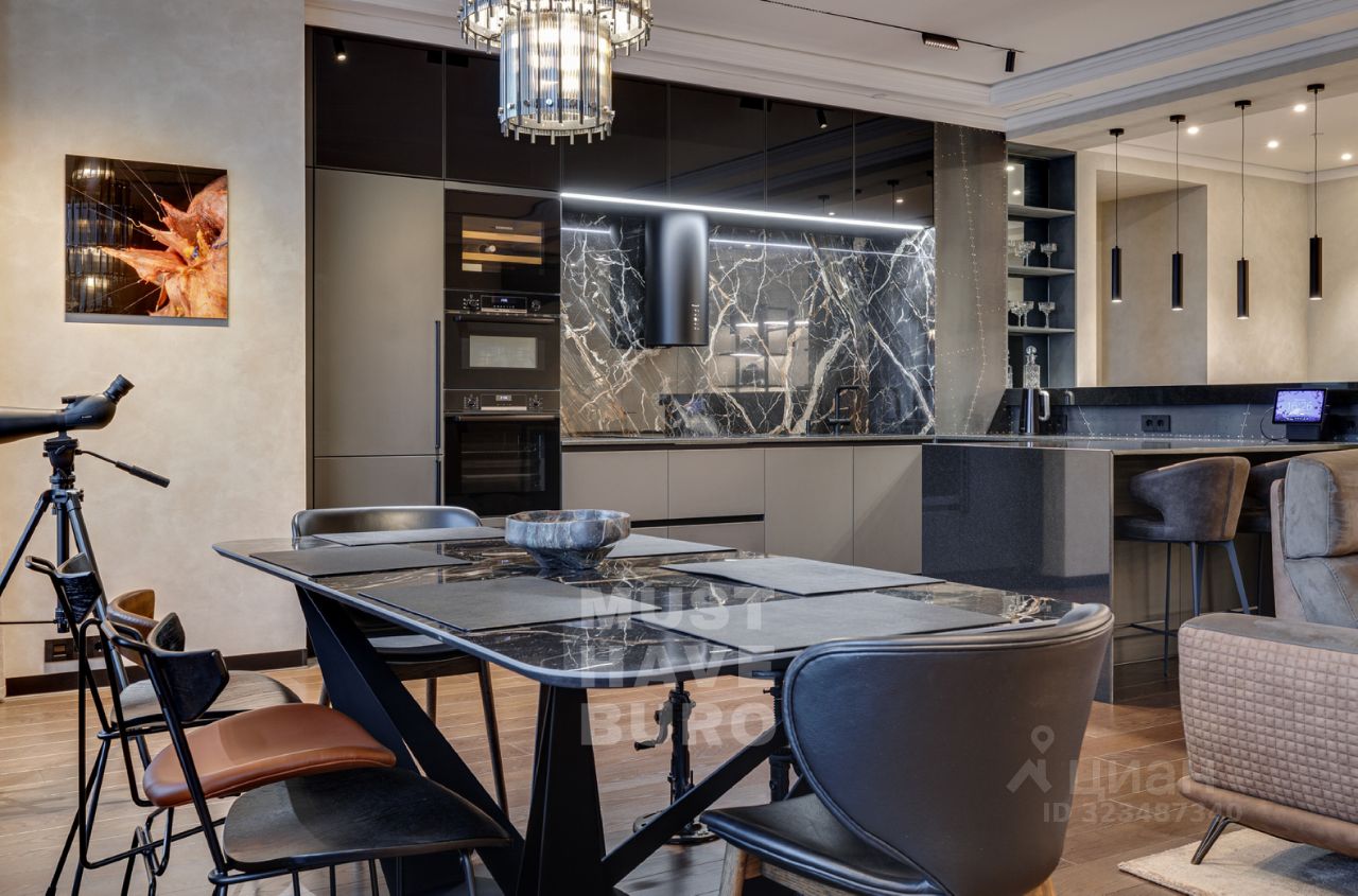 Продажа 3-комн квартиры на вторичном рынке Чапаевский переулок, 3