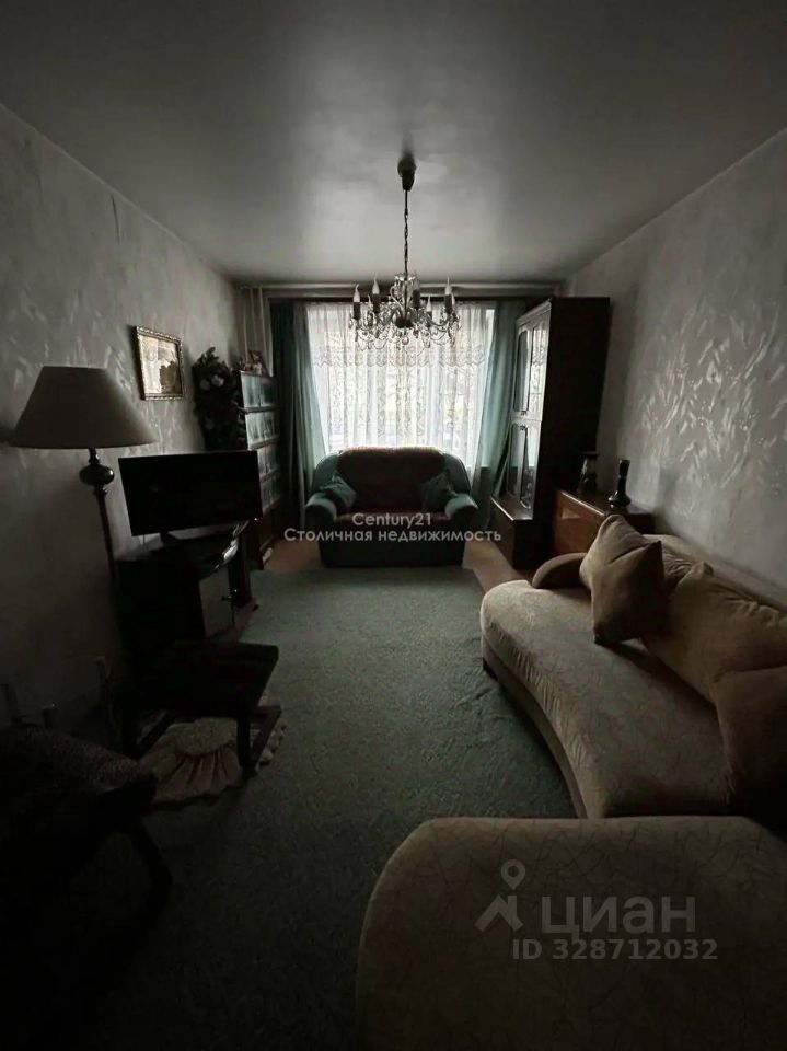 Продажа 3-комн квартиры на вторичном рынке Ферганский проезд, 4