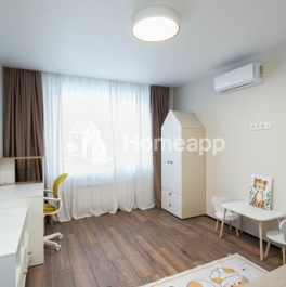 Продажа 4-комн квартиры на вторичном рынке Героев Панфиловцев ул,  д. 19