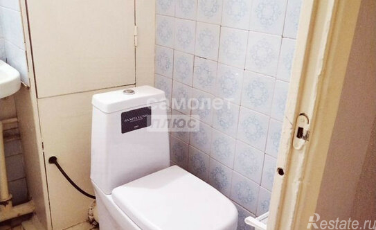 Продажа 1-комн квартиры на вторичном рынке ул Днепропетровская,  д. 7,  к. 1