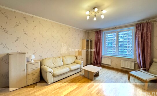 Продажа 1-комн квартиры на вторичном рынке Новогорелово, улица Современников,  д. 3