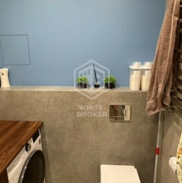 Продажа 2-комн квартиры на вторичном рынке ул Поляны,  д. 9