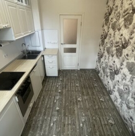 Продажа 1-комн квартиры на вторичном рынке Лобня г, Юности ул,  д. 3