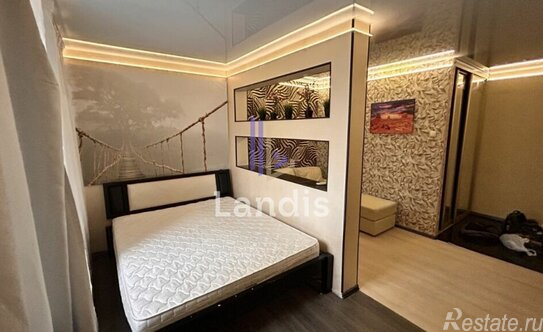 Продажа 1-комн квартиры на вторичном рынке улица Лётчика Ульянина,  д. 2