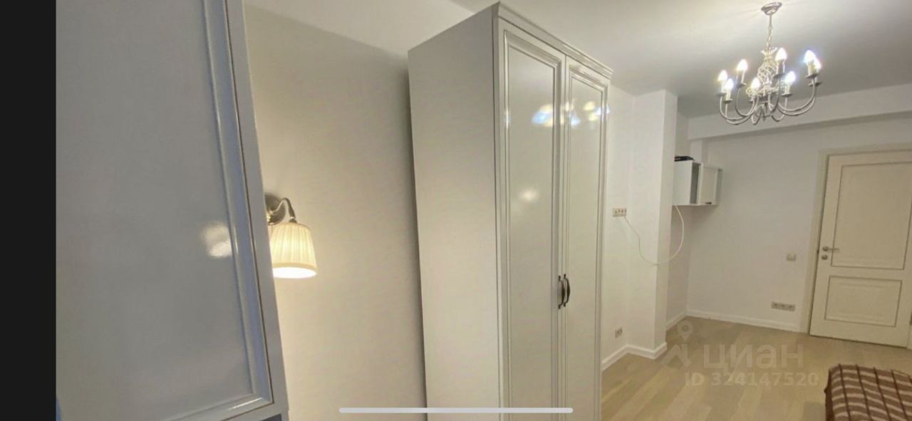 Продажа 2-комн квартиры на вторичном рынке Комсомольский проспект, 15С1