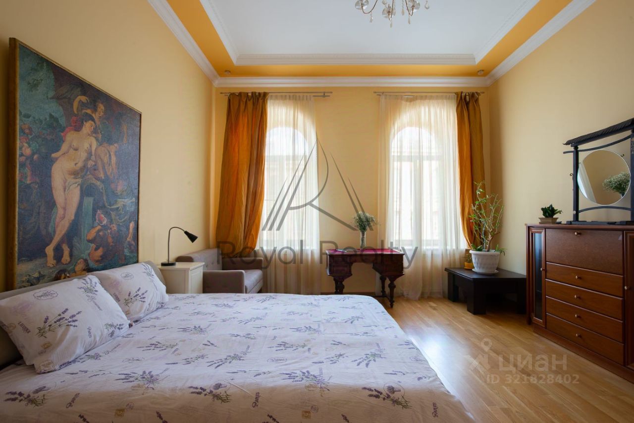 Продажа 2-комн квартиры на вторичном рынке 5-я Советская улица, 4