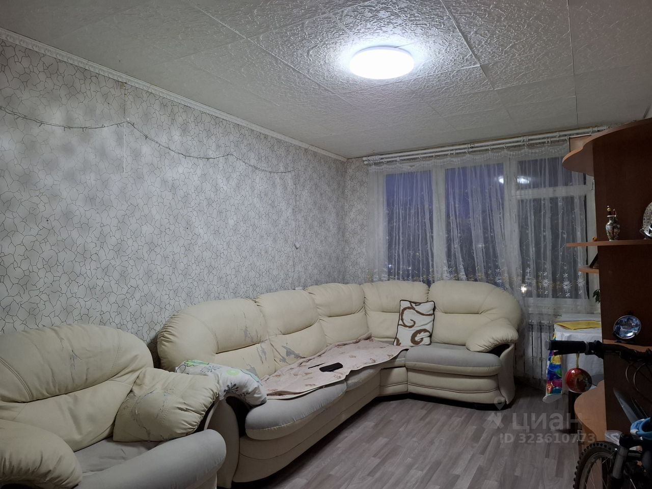 Продажа 2-комн квартиры на вторичном рынке Сосновый Бор, Солнечная улица, 26