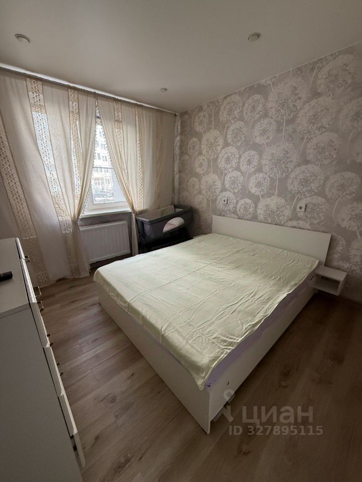Продажа 2-комн квартиры на вторичном рынке Колпино, улица Ижорского Батальона, 16