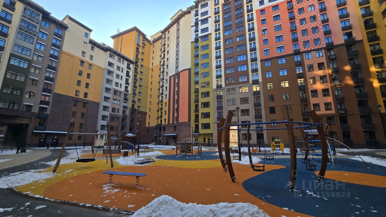 Продажа 1-комн квартиры на вторичном рынке пос. Развилка, проезд Римский, 13