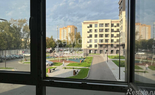 Продажа 3-комн квартиры на вторичном рынке Гражданская 4-я ул