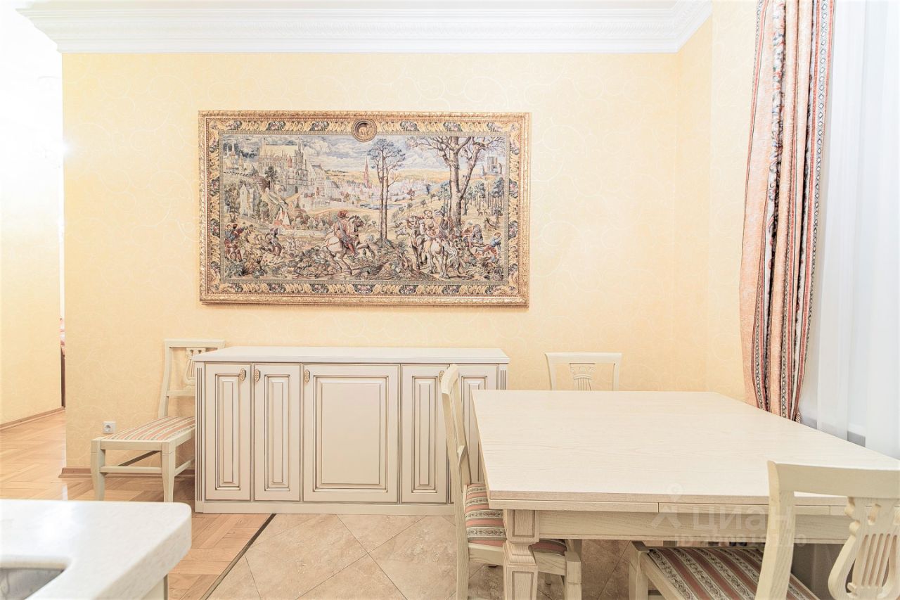 Аренда 3-комн квартиры на вторичном рынке Чистопрудный бульвар, 12К4