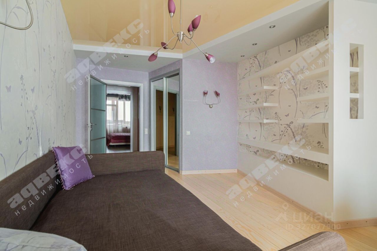 Продажа 3-комн квартиры на вторичном рынке Приморский проспект, 137к1