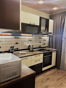 Продажа 2-комн квартиры на вторичном рынке Подольск, улица Генерала Варенникова,  д. 4