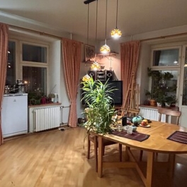 Продажа 3-комн квартиры на вторичном рынке Кораблестроителей ул,  д. 44,  к. 1