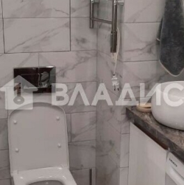 Продажа 1-комн квартиры на вторичном рынке Золотошвейная ул