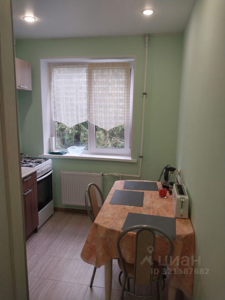 Продажа 1-комн квартиры на вторичном рынке пос. Скреблово, 1