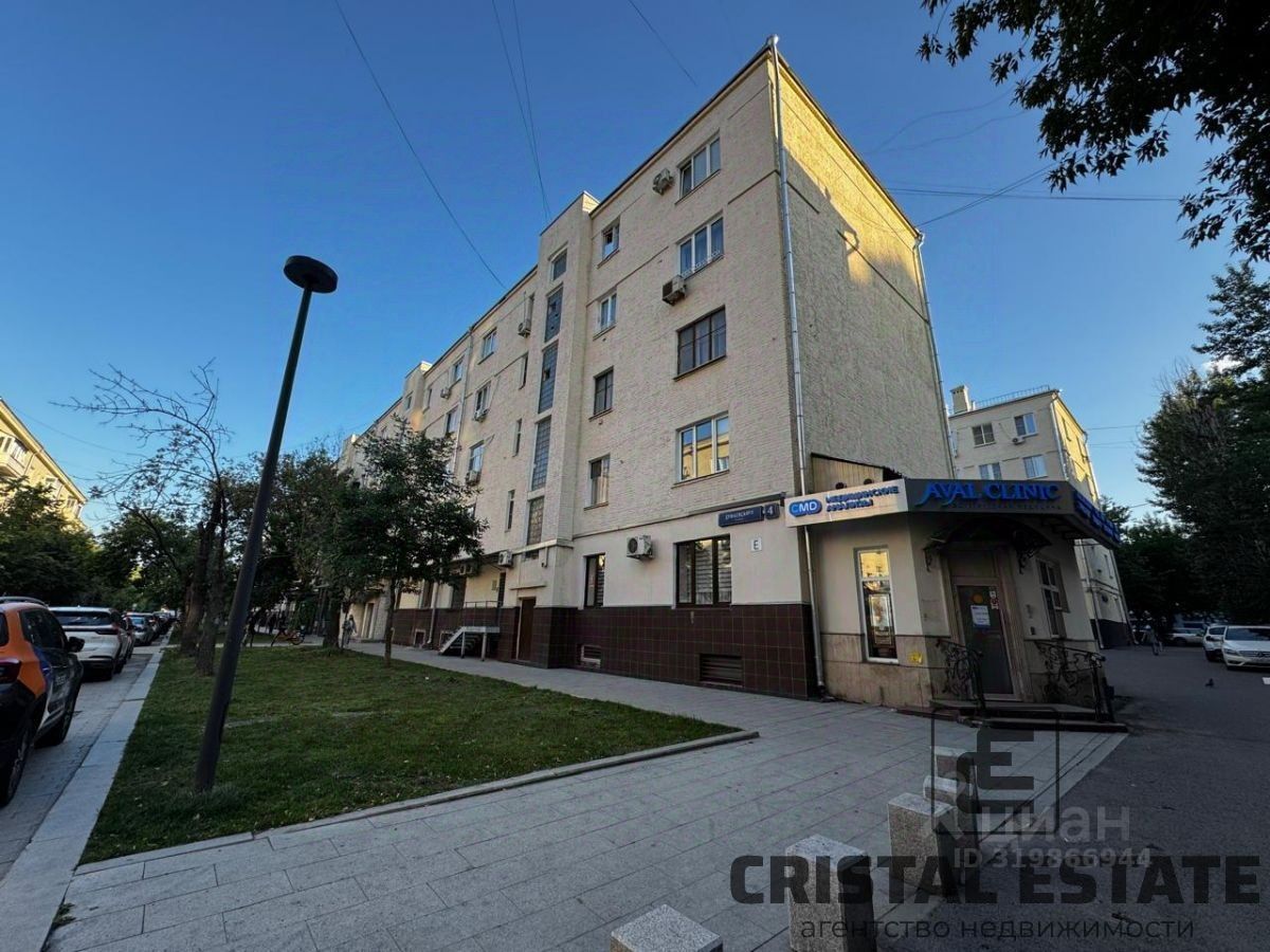 Продажа 1-комн квартиры на вторичном рынке улица Дунаевского, 4