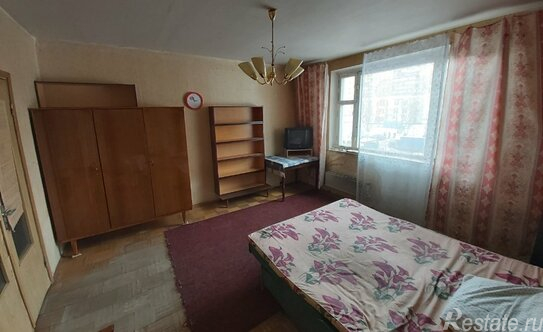 Продажа 2-комн квартиры на вторичном рынке Норильская улица