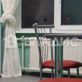 Продажа 1-комн квартиры на вторичном рынке Замшина улица,  д. 31