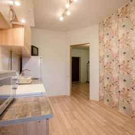 Продажа 6-комн квартиры на вторичном рынке Сестрорецк г, Всеволода Боброва ул,  д. 30