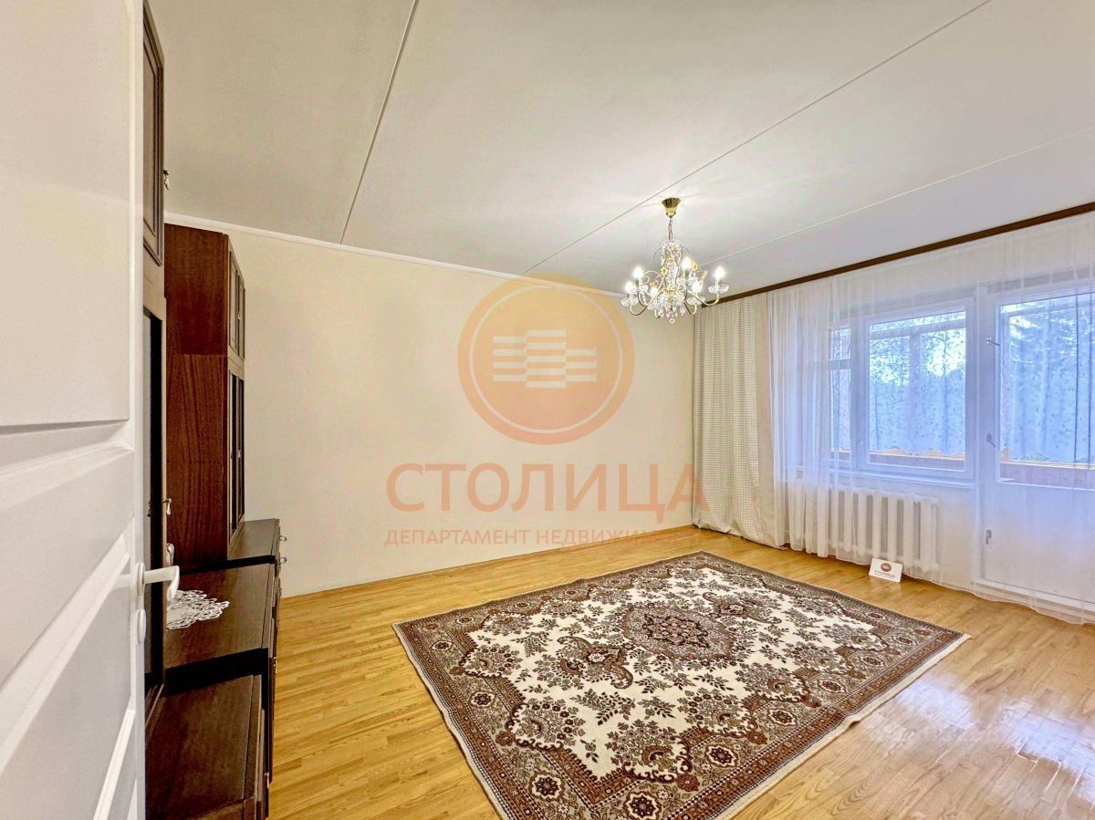 Продажа 2-комн квартиры на вторичном рынке пос. Челюскинский, улица 1-я Тракторная, 2