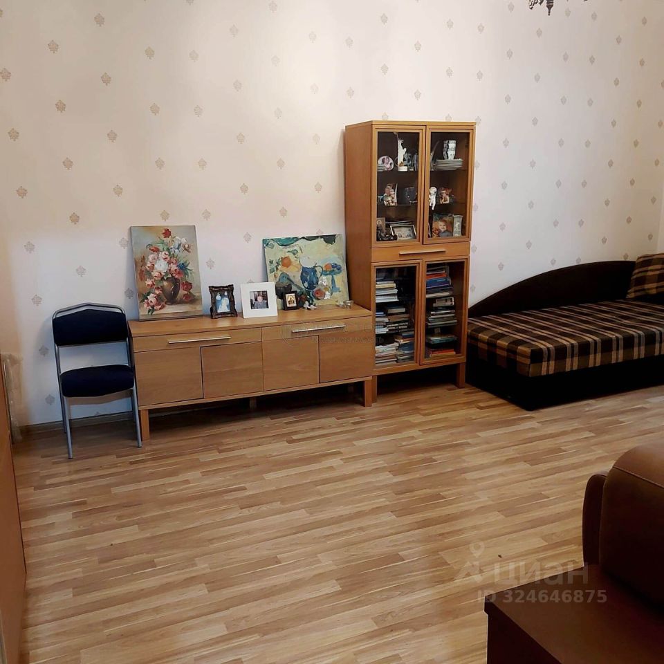 Продажа 2-комн квартиры на вторичном рынке проспект Буденного, 27