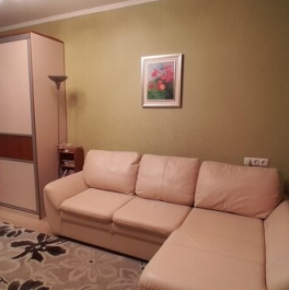 Продажа 4-комн квартиры на вторичном рынке Пулковское шоссе,  д. 26,  к. 3