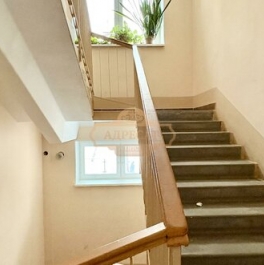 Продажа 3-комн квартиры на вторичном рынке Октябрьский б-р,  д. 8,  к. 2