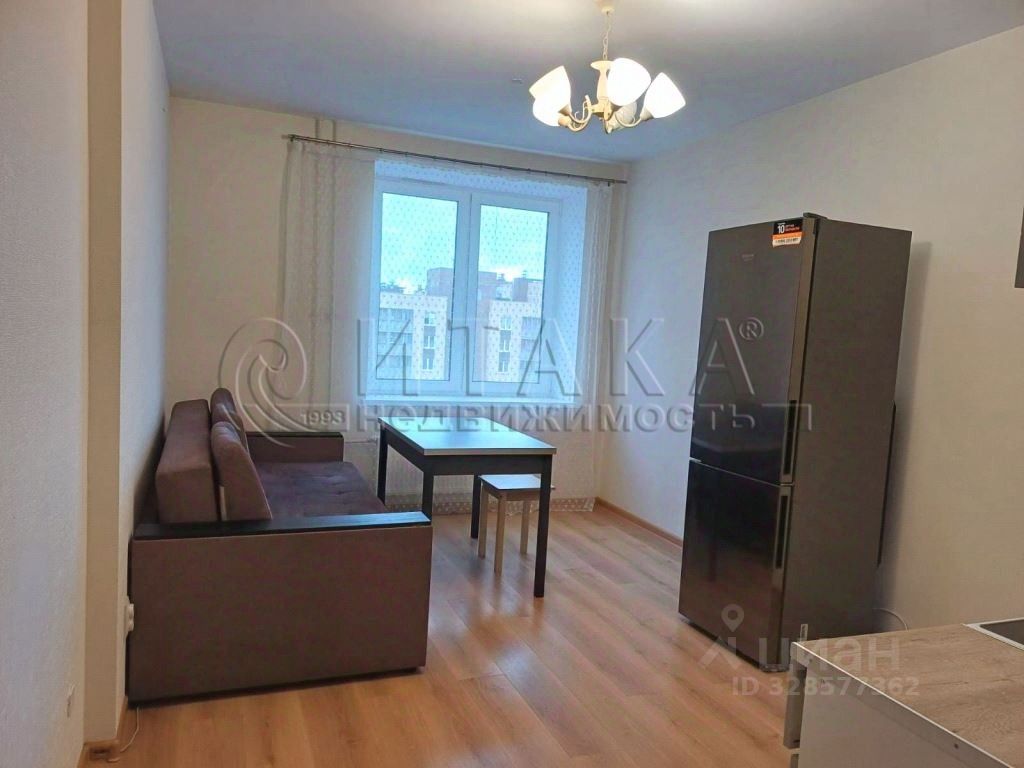 Аренда 1-комн квартиры на вторичном рынке пос. Песочный, Садовая улица, 85