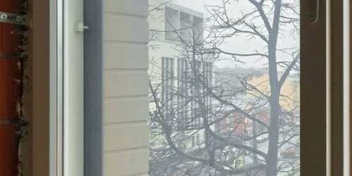 3-комн квартира улица Моисеенко, 27