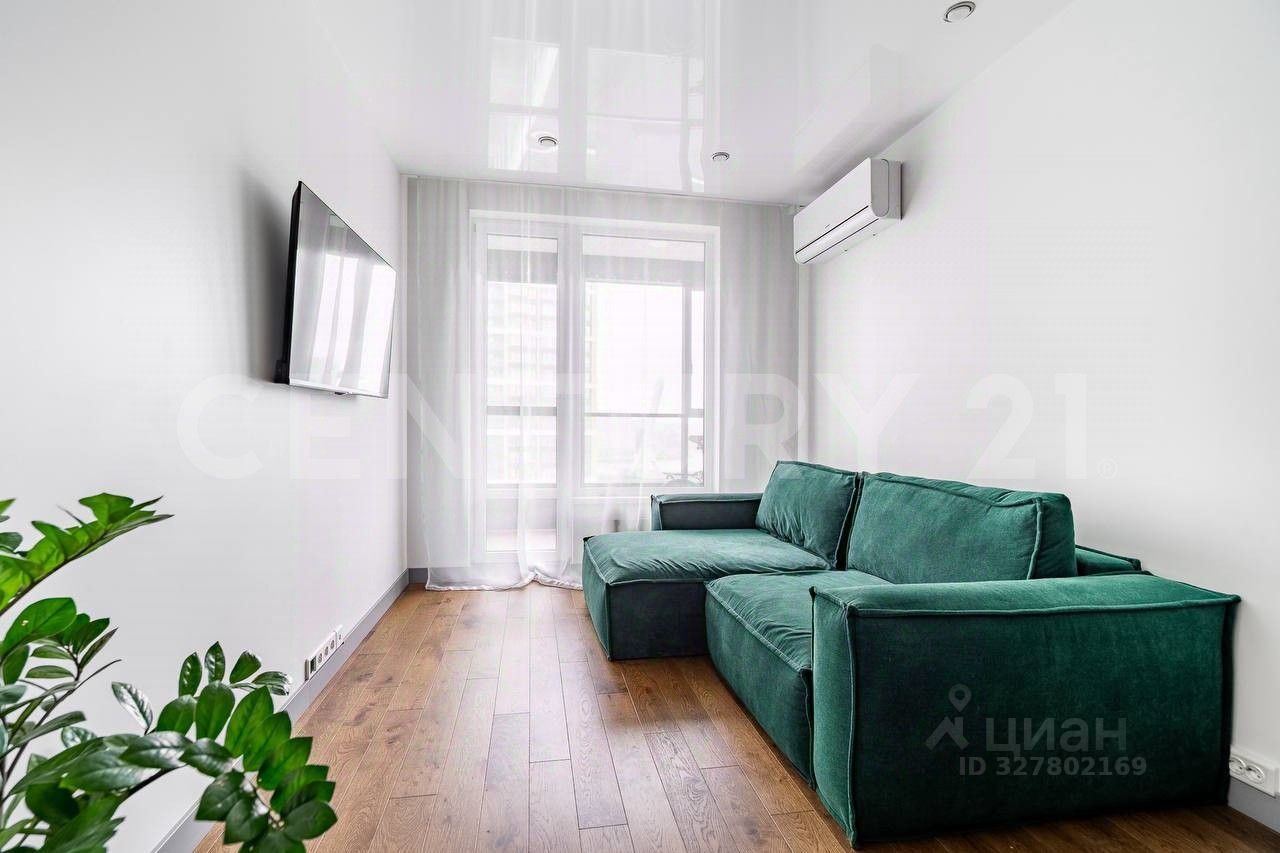 Продажа 2-комн квартиры на вторичном рынке проспект Героев, 33с1