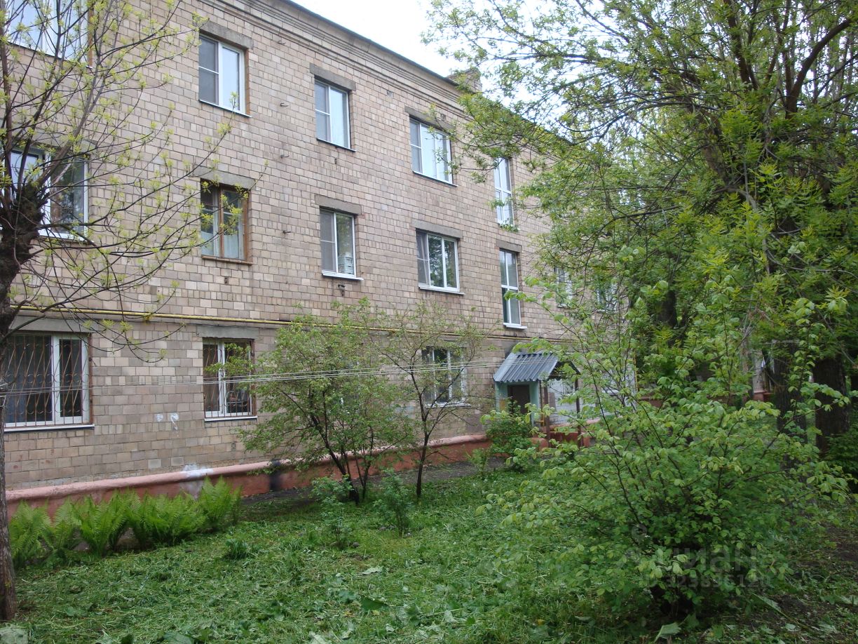 Продажа 2-комн квартиры на вторичном рынке Электросталь, Пионерская улица, 25