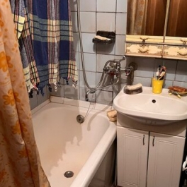 Продажа 2-комн квартиры на вторичном рынке Маршала Блюхера пр-кт,  д. 57,  к. 1