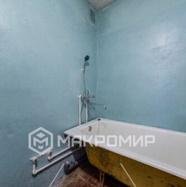 Продажа 2-комн квартиры на вторичном рынке Колпино г, Металлургов ул,  д. 13