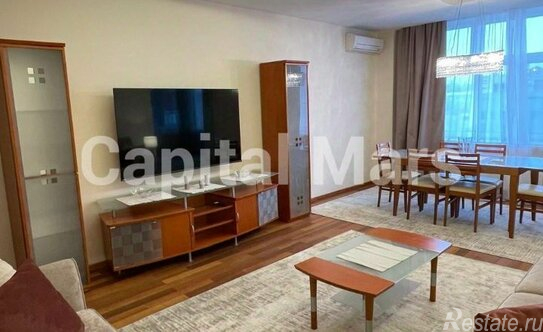 Аренда 4-комн квартиры на вторичном рынке Новорязанская улица,  д. 30А